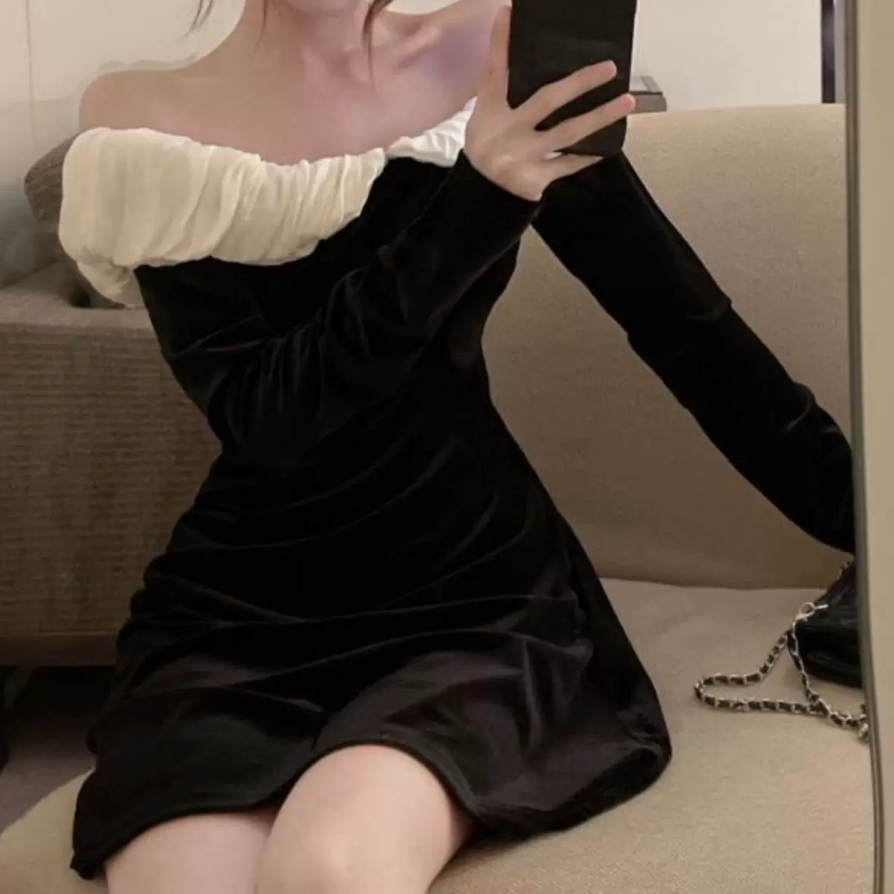 Playful Off-Shoulder A-Line Mini Dress Long Sleeve Black Short Dress C9676