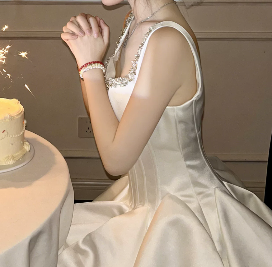 Lovely Spaghetti Straps Satin Homecoming Dress White Beaded A-Line Party Dress C9677
