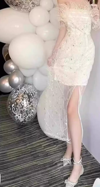 Glam Strapless White Homecoming Dress Feather Sequins Sheath Party Dress C9680
