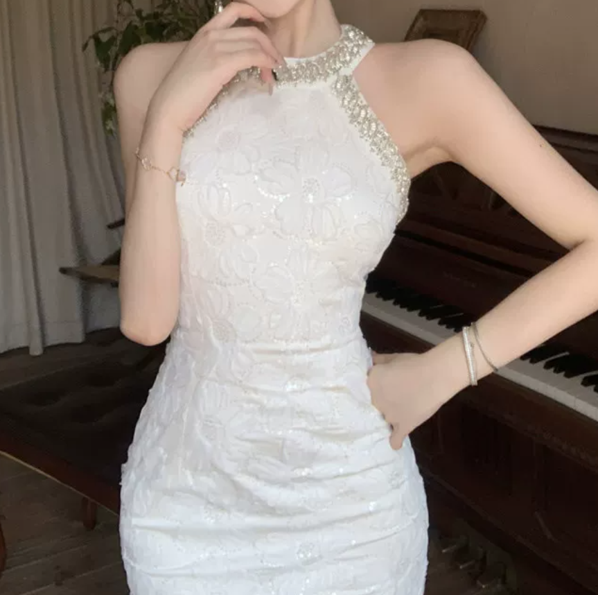 Fascinating Halter Neck White Homecoming Dress Beaded Sheath Party Dress C9685