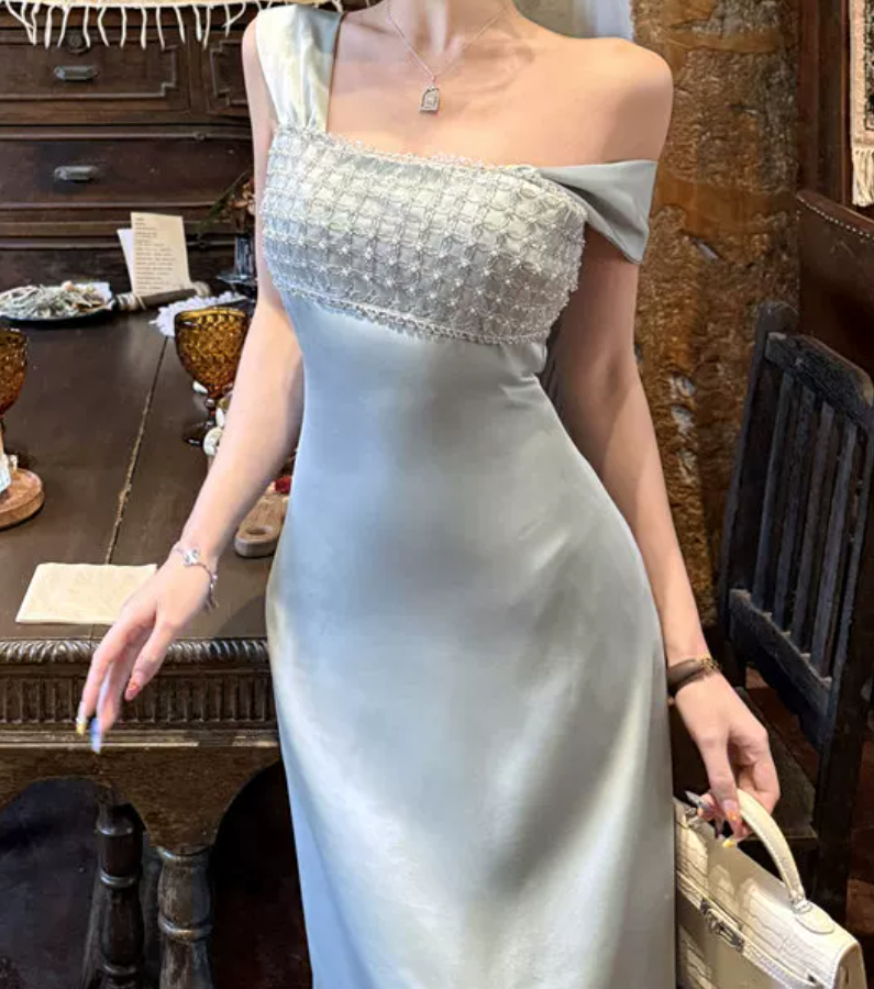 Lustrous Spaghetti Straps Prom Dress Blue Satin Sequins A-Line Evening Dress C9696