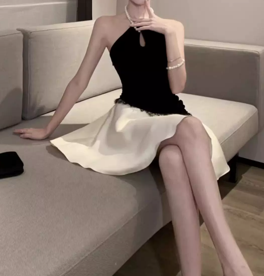 Classical Black & White Halter Homecoming Dress Lace Satin A-Line Party Dress C9702