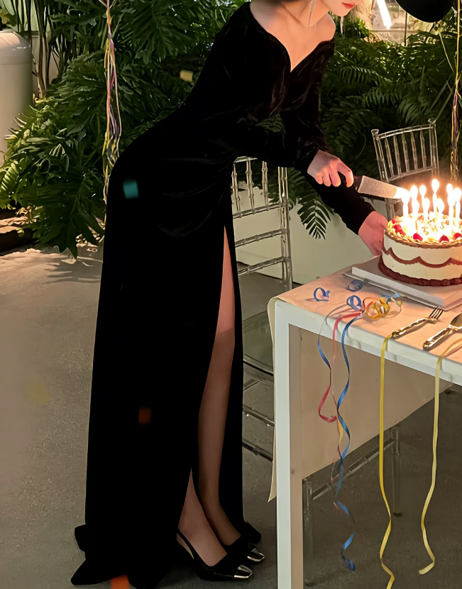 Retro Off-Shoulder Black Prom Dress Long Sleeve Slit Mermaid Evening Dress C9704