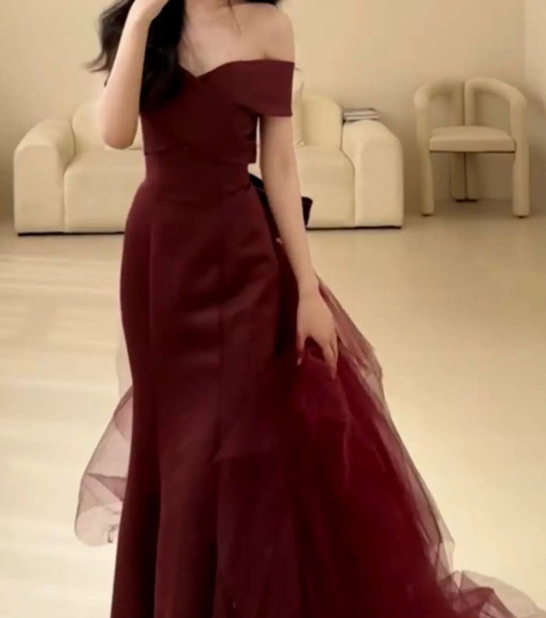 Vintage Off-Shoulder Prom Dress Red Tulle Train Mermaid Evening Dress C9709