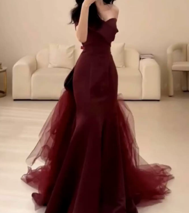 Vintage Off-Shoulder Prom Dress Red Tulle Train Mermaid Evening Dress C9709