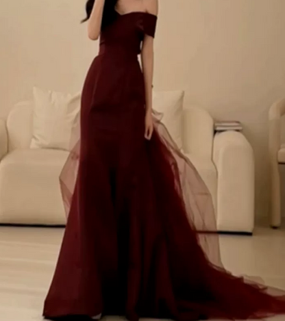 Vintage Off-Shoulder Prom Dress Red Tulle Train Mermaid Evening Dress C9709