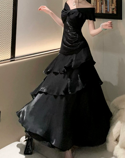 Sleek Off-Shoulder Prom Dress Black Ruffles A-Line Evening Dress C9712