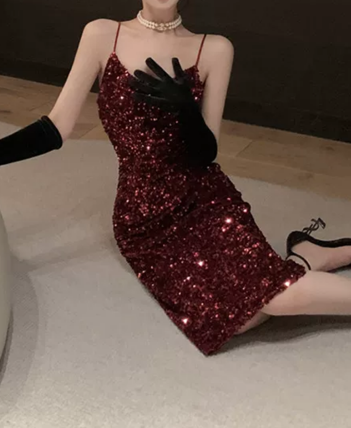 Shiny Spaghetti Straps Homecoming Dress Red Sequins Sheath Party Dress C9713