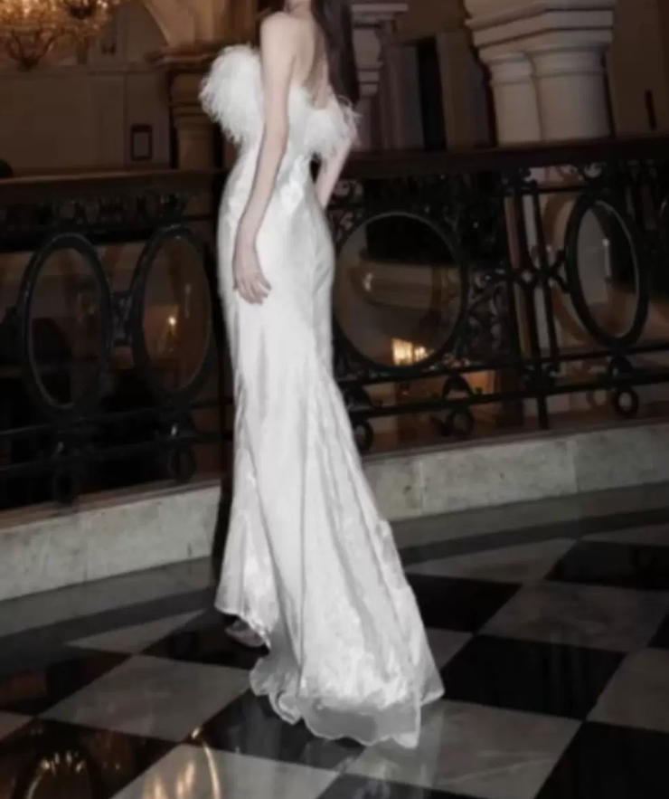 Glam Strapless White Prom Dress Feather Mermaid Evening Dress C9715
