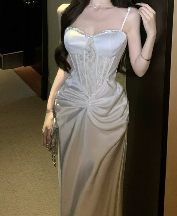 Robe de bal de princesse bustier à volants en satin long, robe de soirée C8117