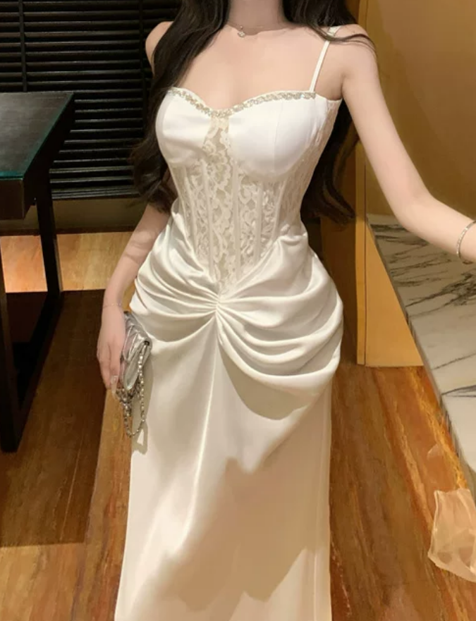 Robe de bal de princesse bustier à volants en satin long, robe de soirée C8117