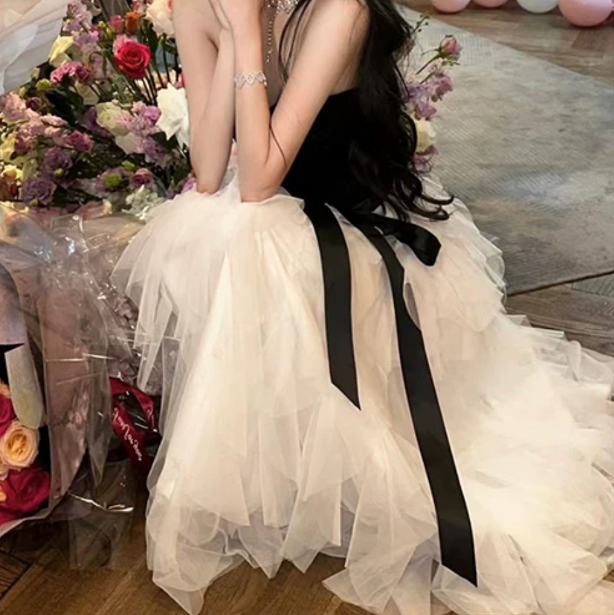 Robe de bal de princesse bustier à volants en satin long, robe de soirée C8117