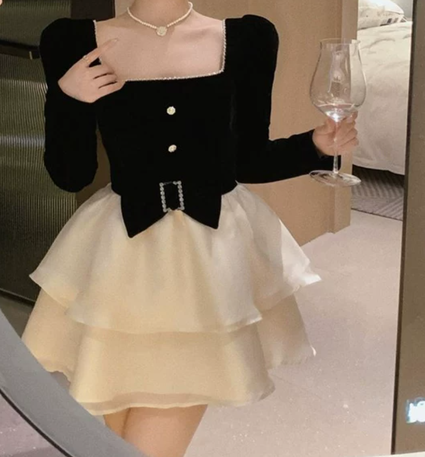 Cute Square Neck Bow Mini Dress Black Long Sleeve Beaded A-Line Short Dress C9738