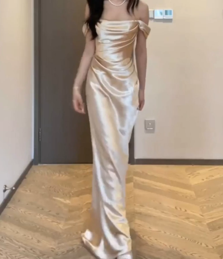 Unique Off-Shoulder Champagne Prom Dress Satin Mermaid Evening Dress C9739