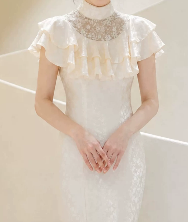 Romantic High Collar Ruffles Wedding Dresses Lace Jacquard Mermaid Bridal Dress C9740