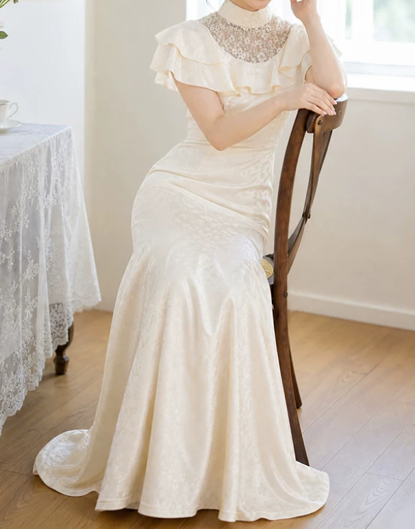 Romantic High Collar Ruffles Wedding Dresses Lace Jacquard Mermaid Bridal Dress C9740