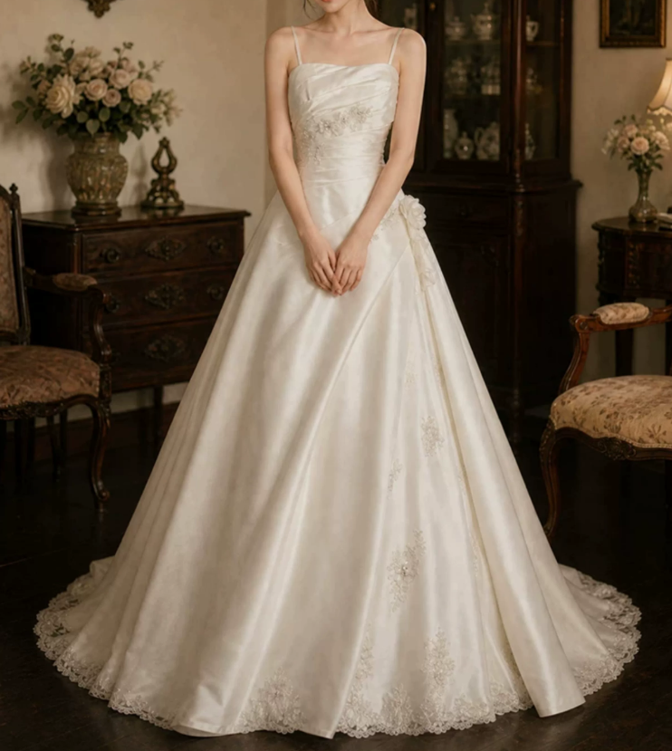 Superbe robe de mariée sirène bustier en satin et tulle, longue et en dentelle, C4563