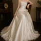 Superbe robe de mariée sirène bustier en satin et tulle, longue et en dentelle, C4563