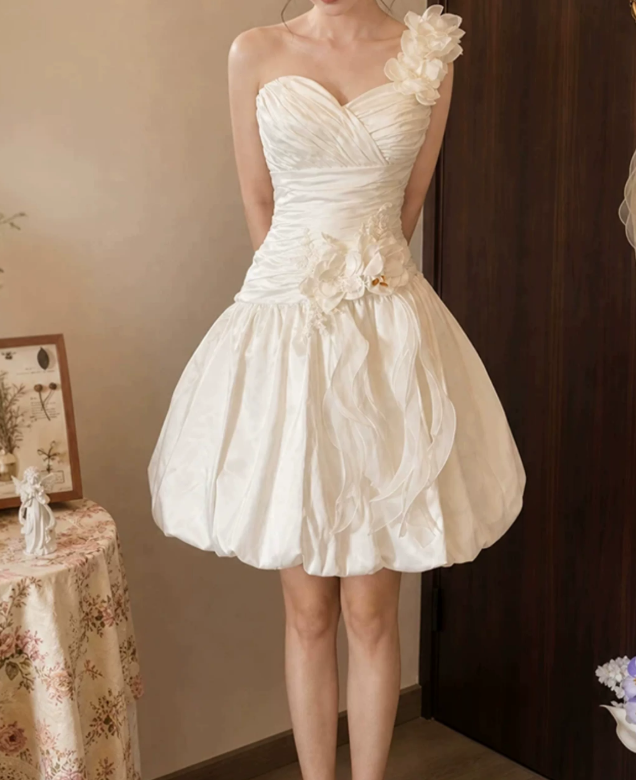 Mini robe de soirée en satin, sans bretelles, sans manches, ligne a, simple, C899