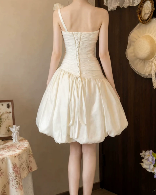 Mini robe de soirée en satin, sans bretelles, sans manches, ligne a, simple, C899