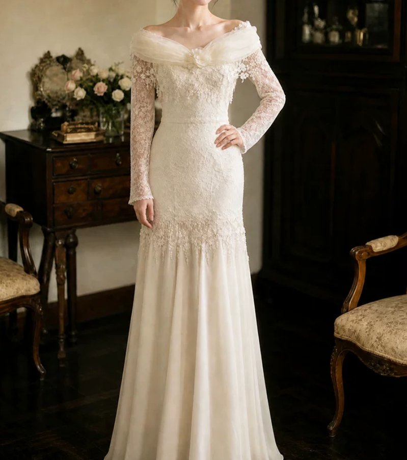 Superbe robe de mariée sirène bustier en satin et tulle, longue et en dentelle, C4563
