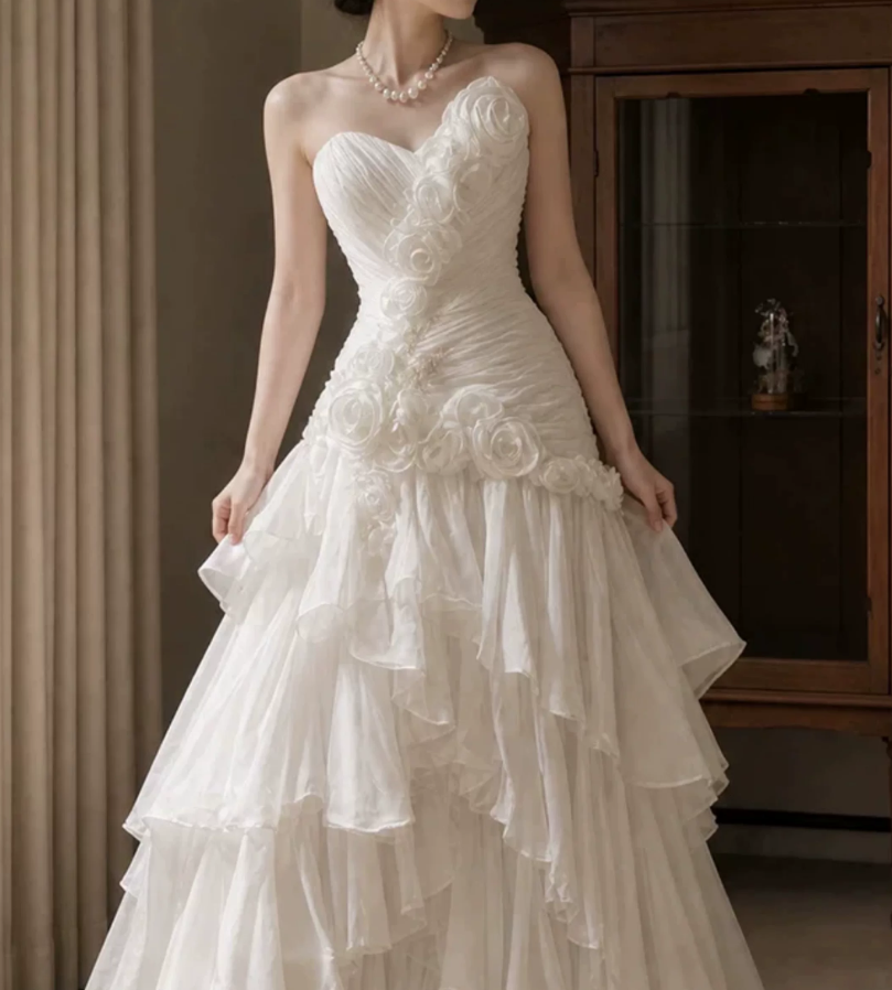 Superbe robe de mariée sirène bustier en satin et tulle, longue et en dentelle, C4563