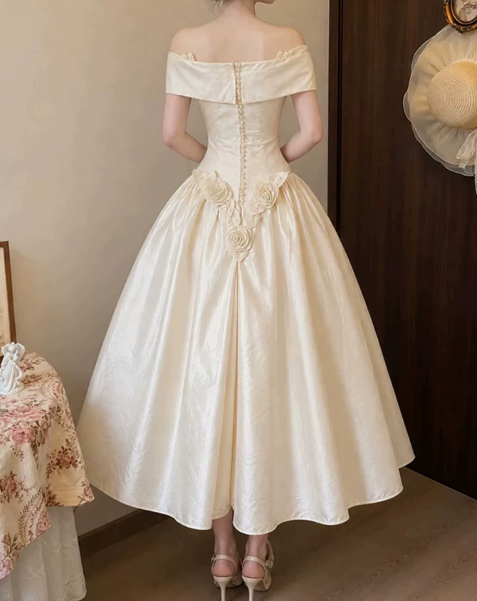 Robe de bal de princesse bustier à volants en satin long, robe de soirée C8117