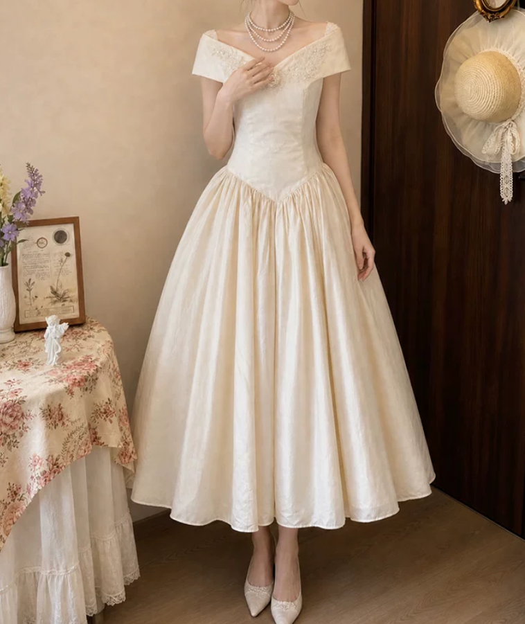 Robe de bal de princesse bustier à volants en satin long, robe de soirée C8117