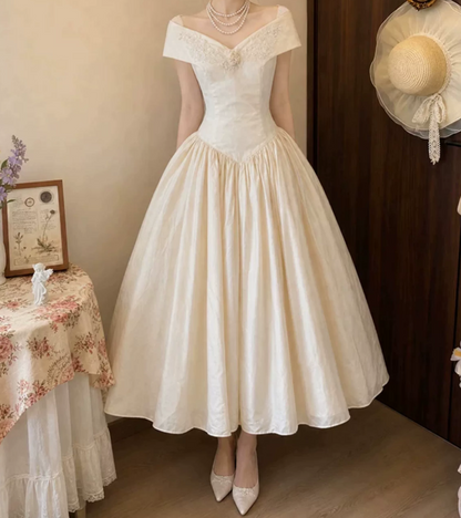 Robe de bal de princesse bustier à volants en satin long, robe de soirée C8117