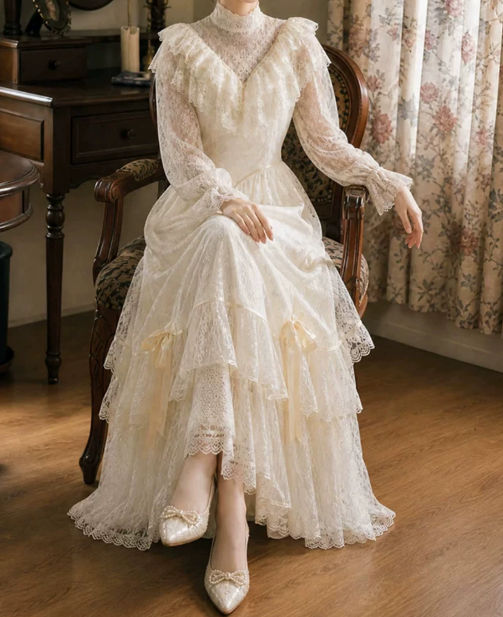 Chic Long Sleeve Ivory Prom Dress Lace Tiered A-Line Evening Dress C9750