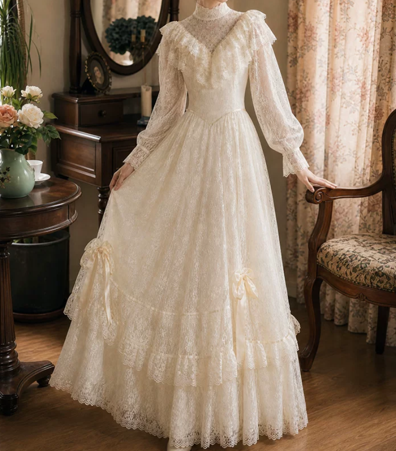 Chic Long Sleeve Ivory Prom Dress Lace Tiered A-Line Evening Dress C9750