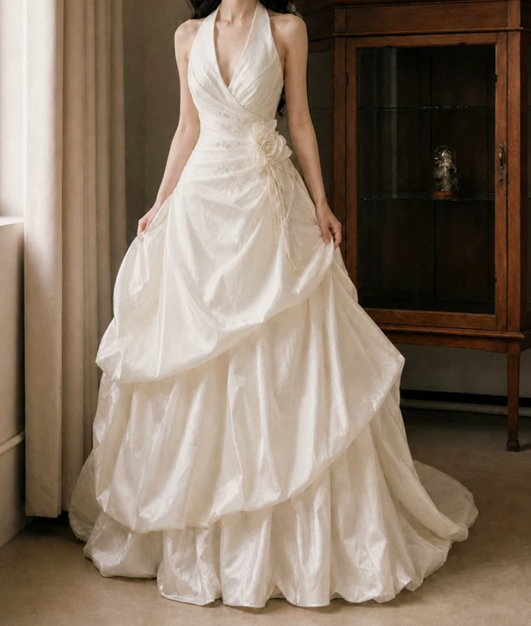 Superbe robe de mariée sirène bustier en satin et tulle, longue et en dentelle, C4563