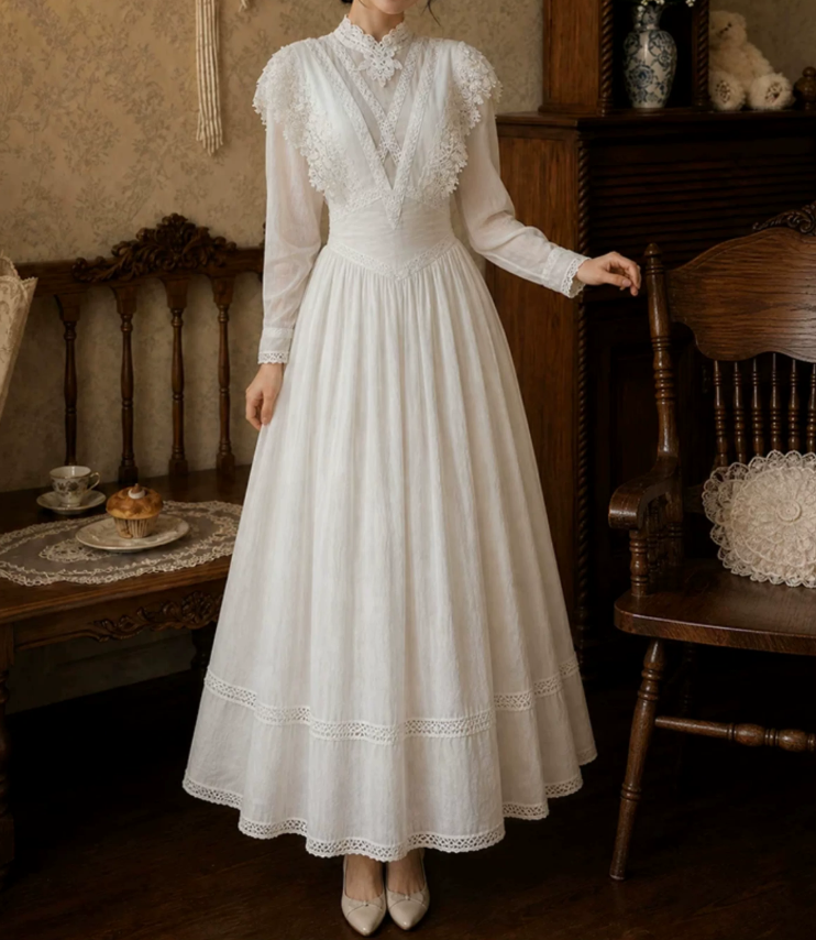 Superbe robe de mariée sirène bustier en satin et tulle, longue et en dentelle, C4563
