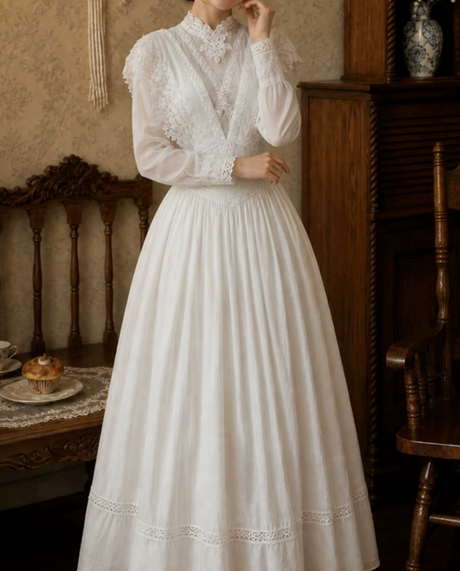 Superbe robe de mariée sirène bustier en satin et tulle, longue et en dentelle, C4563