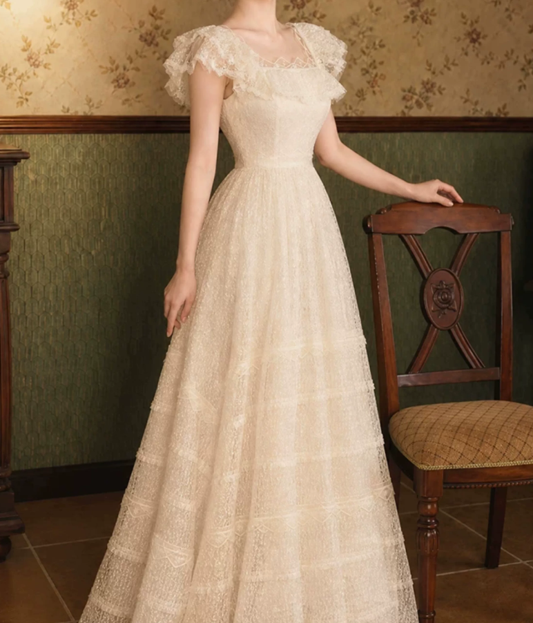 Romantic Square Neck Ivory Prom Dress Lace Ruffles A-Line Evening Dress C9759