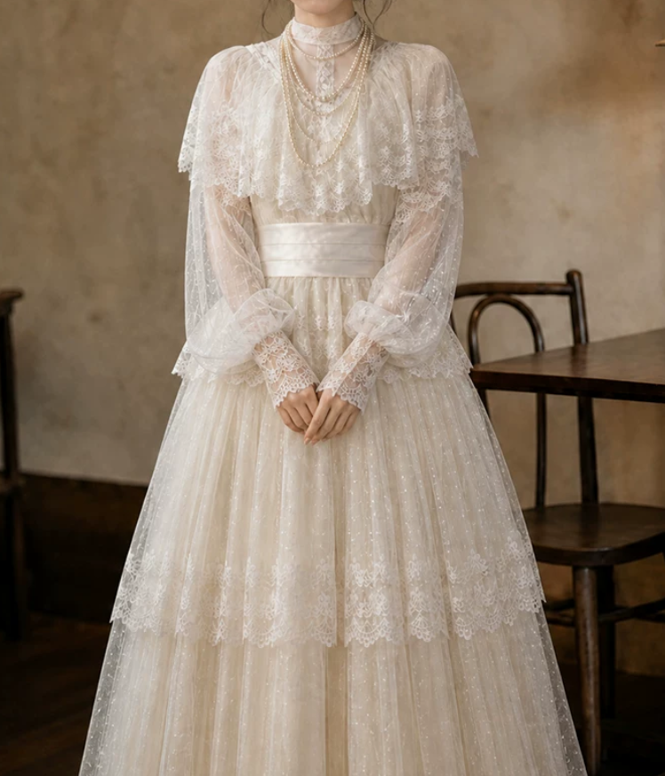Superbe robe de mariée sirène bustier en satin et tulle, longue et en dentelle, C4563