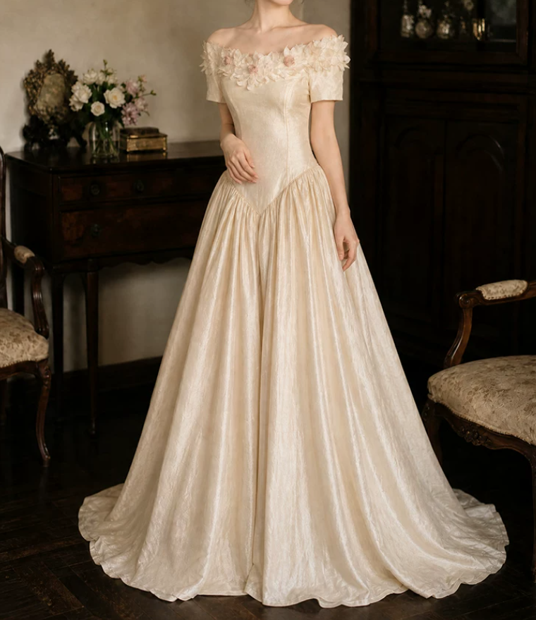 Robe de bal de princesse bustier à volants en satin long, robe de soirée C8117
