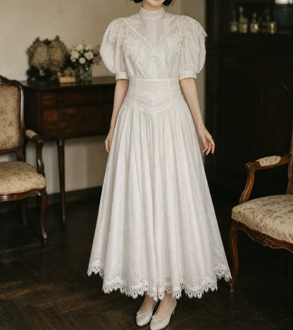 Superbe robe de mariée sirène bustier en satin et tulle, longue et en dentelle, C4563