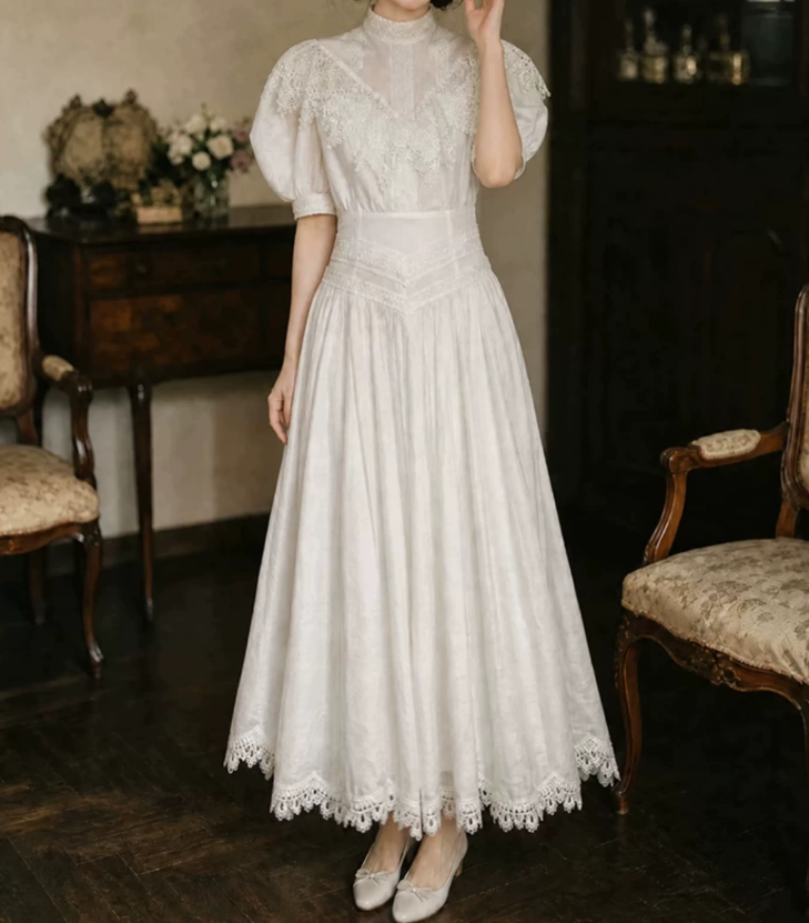 Superbe robe de mariée sirène bustier en satin et tulle, longue et en dentelle, C4563