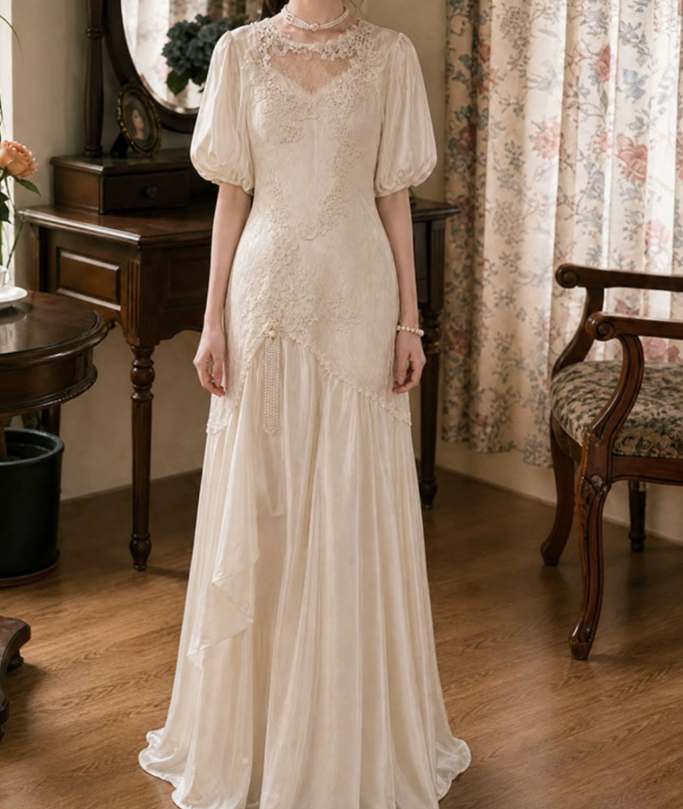 Classical Jewel Neck Satin Wedding Dresses Appliques Short Sleeve Mermaid Bridal Dress C9779