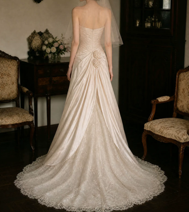 Superbe robe de mariée sirène bustier en satin et tulle, longue et en dentelle, C4563