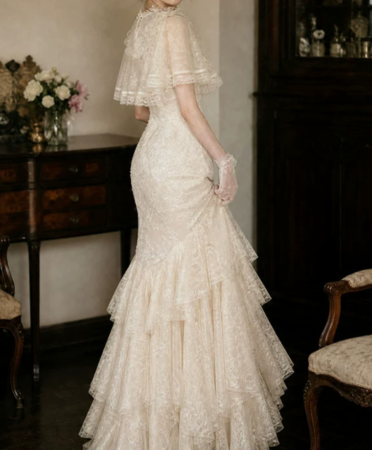 Superbe robe de mariée sirène bustier en satin et tulle, longue et en dentelle, C4563