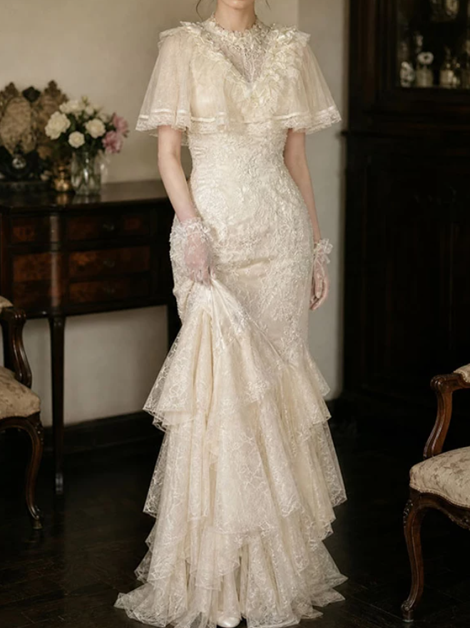 Superbe robe de mariée sirène bustier en satin et tulle, longue et en dentelle, C4563