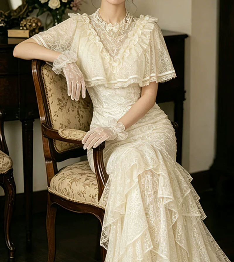 Superbe robe de mariée sirène bustier en satin et tulle, longue et en dentelle, C4563
