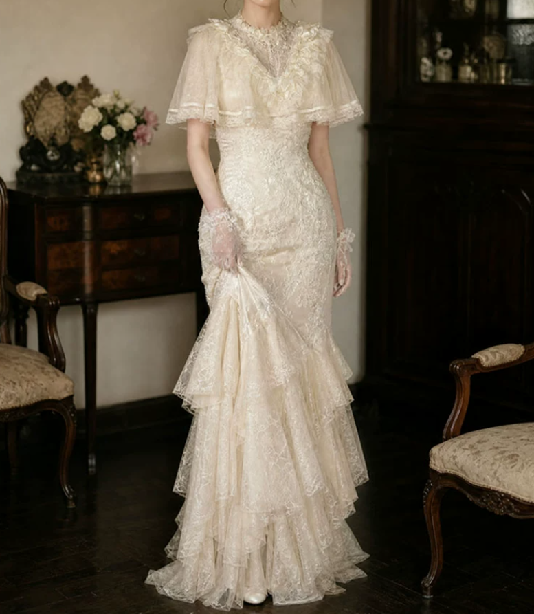 Superbe robe de mariée sirène bustier en satin et tulle, longue et en dentelle, C4563
