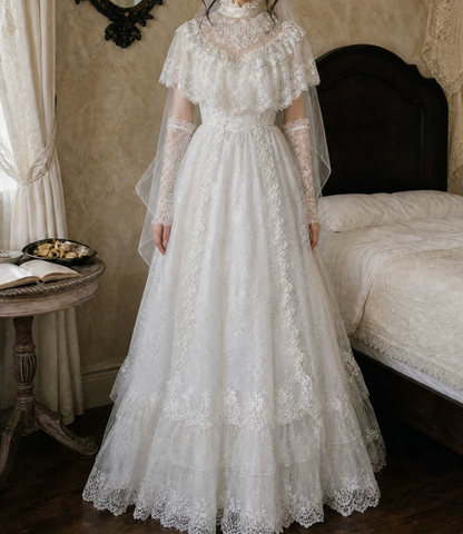 Superbe robe de mariée sirène bustier en satin et tulle, longue et en dentelle, C4563
