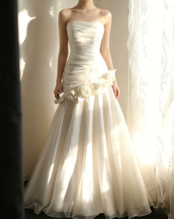 Superbe robe de mariée sirène bustier en satin et tulle, longue et en dentelle, C4563