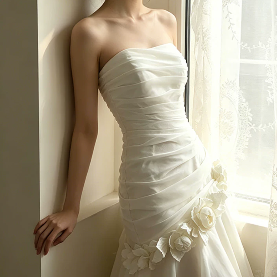 Superbe robe de mariée sirène bustier en satin et tulle, longue et en dentelle, C4563