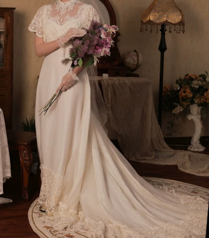 Luxury Jewel Neck Wedding Dresses Lace Short Sleeve A-Line Bridal Dress C9789