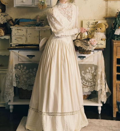 Retro Long Sleeve Ivory Ball Gown High Collar Lace Sweet 16 Dresses C9792